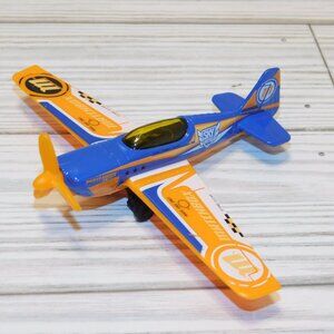 MATCHBOX MBX STUNT PLANE 2023 MATTEL TOY CAKE TOPPER *